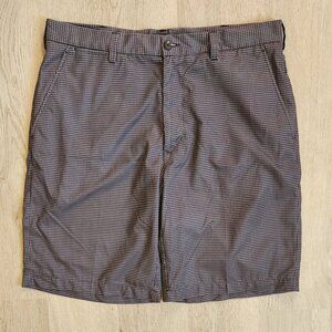 PGA Tour Men's Grey Plaid Pocketed Shorts Golf